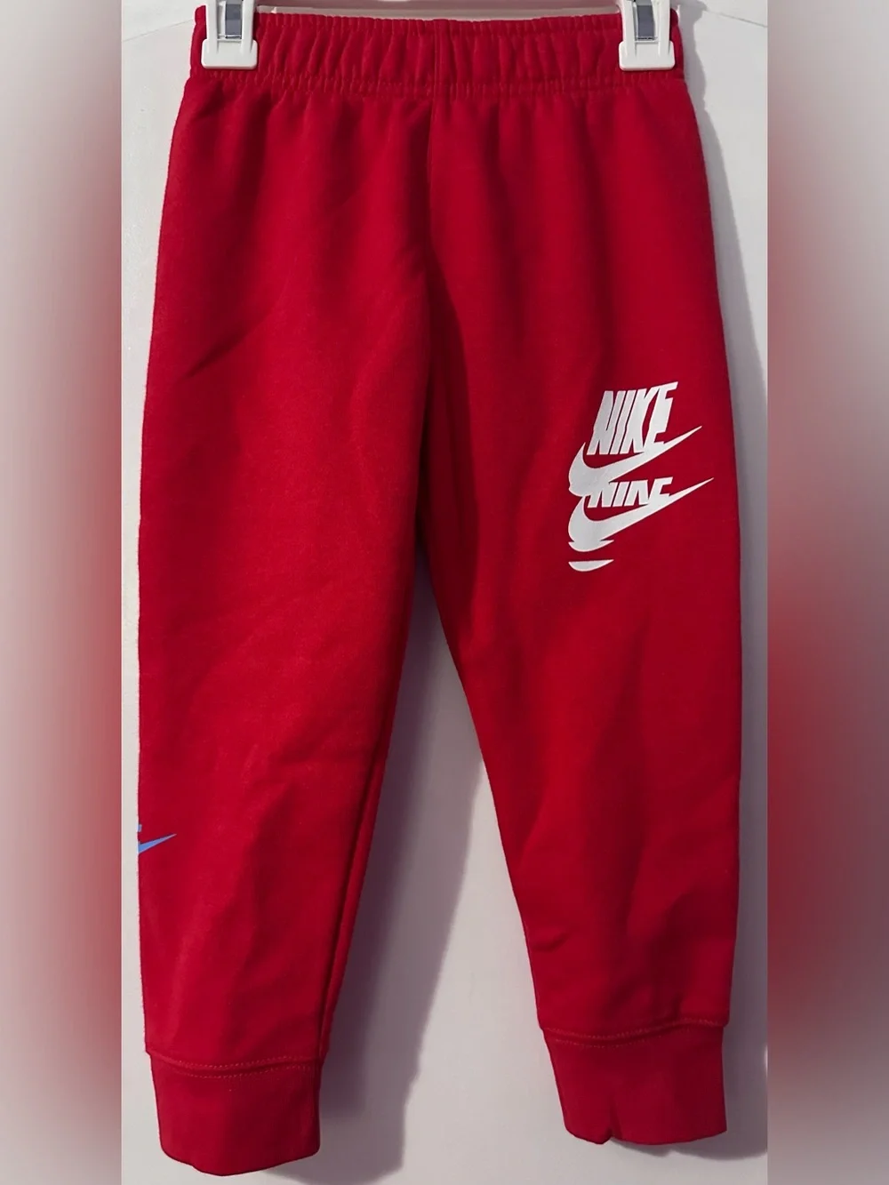 BNWT Nike Red Kids 2-Piece Hoodie and Jogger Set with White and Blue Logo Accent